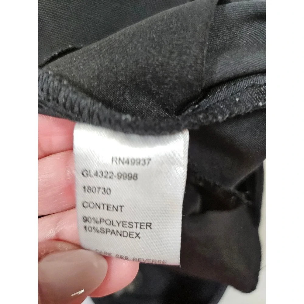 Tail‎ Activewear White Label Black Golf Shorts Size 8 Pull On Performance